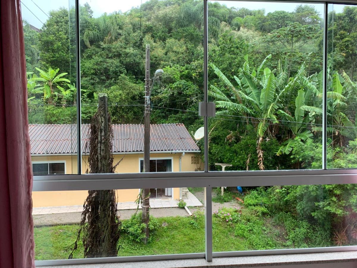 Apartamento Inteiro 3 Quartos No Condominio Solar Das Bromelias Бомбиньяс Экстерьер фото