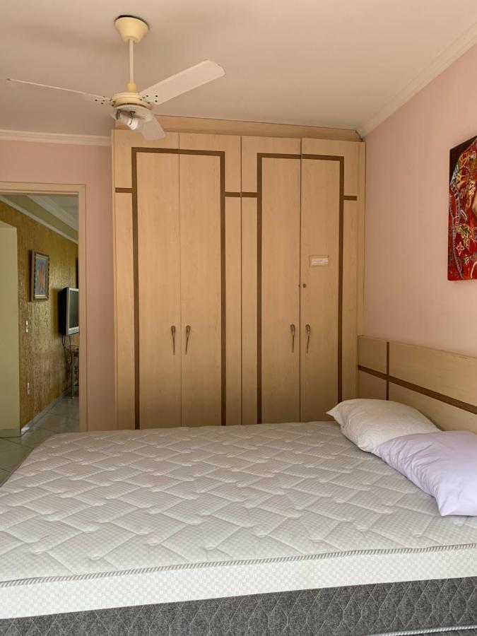 Apartamento Inteiro 3 Quartos No Condominio Solar Das Bromelias Бомбиньяс Экстерьер фото
