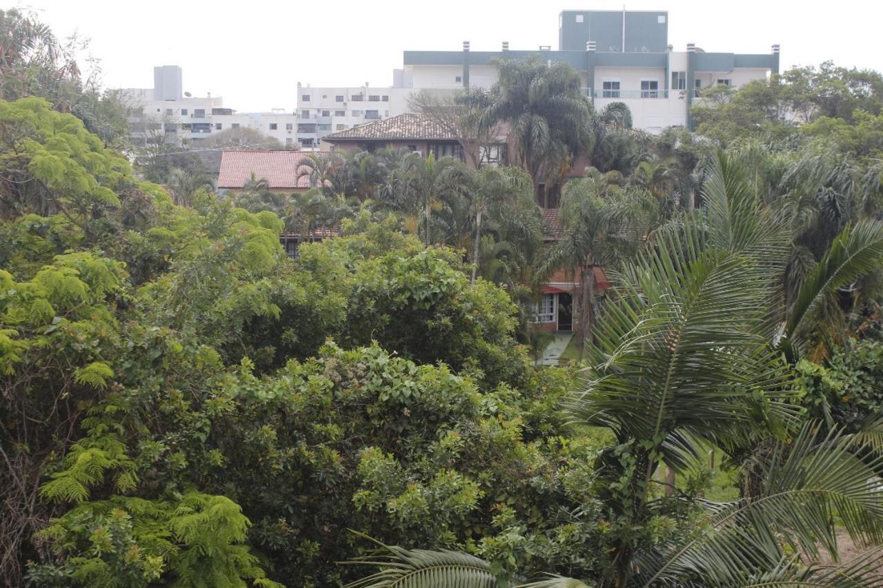 Apartamento Inteiro 3 Quartos No Condominio Solar Das Bromelias Бомбиньяс Экстерьер фото
